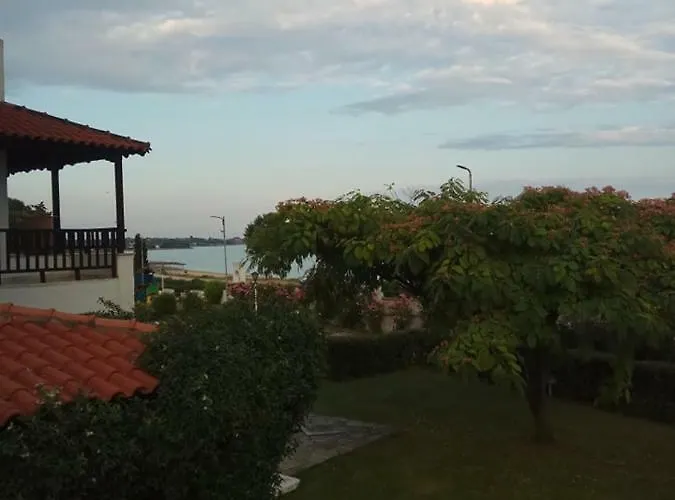 Right Across The Sea Ferienhaus *