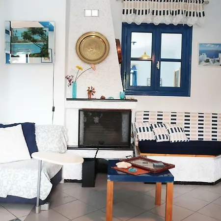 Right Across The Sea Feriehus Nea Kallikrateia